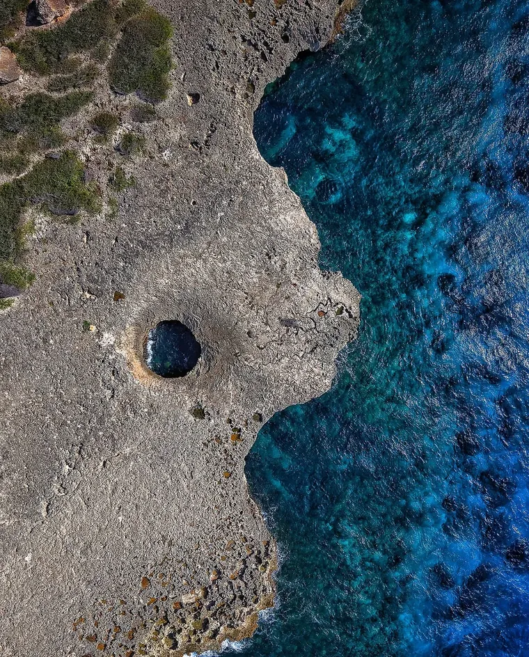 The rocky Curaçao coastline from above